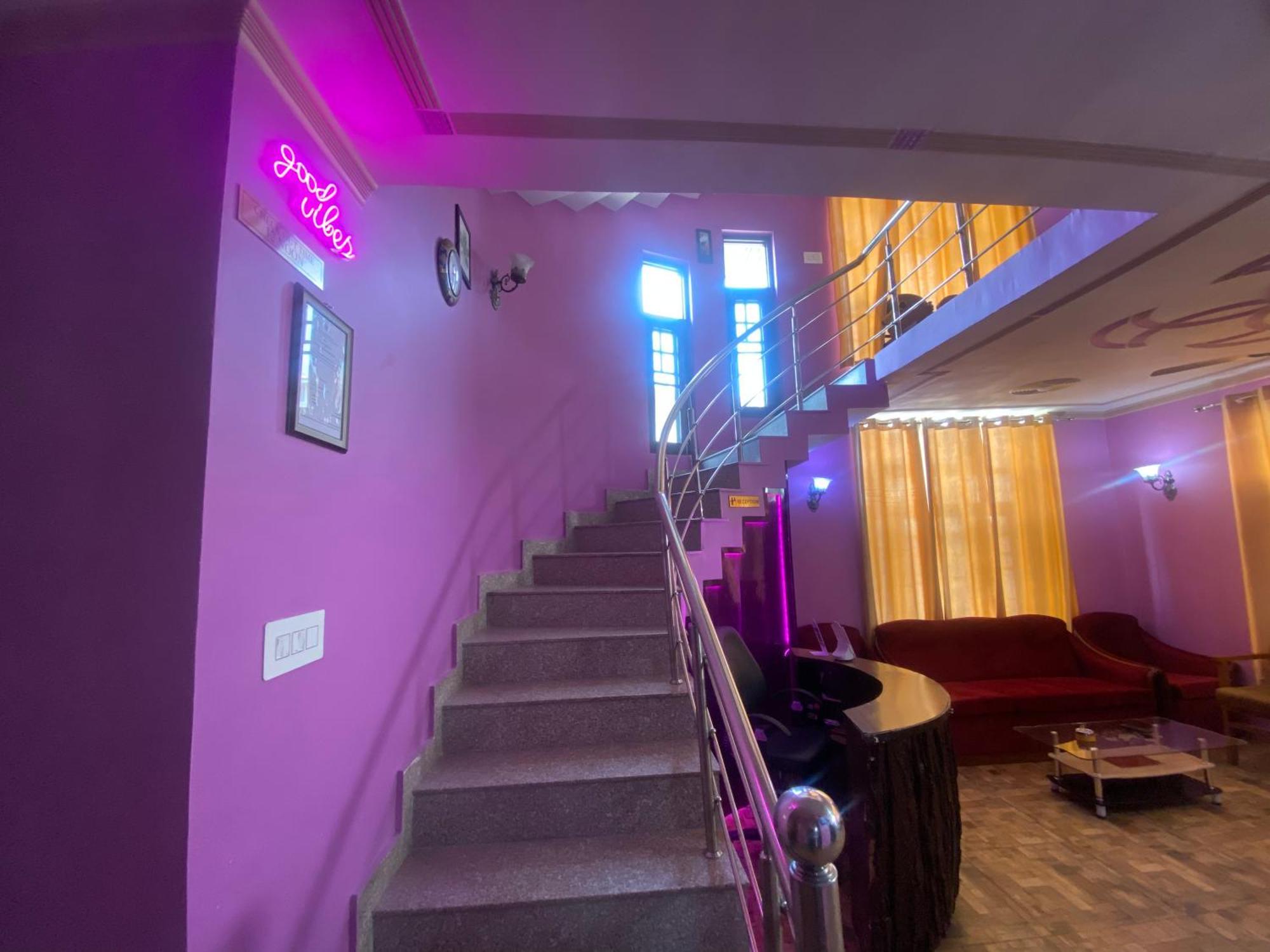 Penthouse Villa Srinagar  Ngoại thất bức ảnh